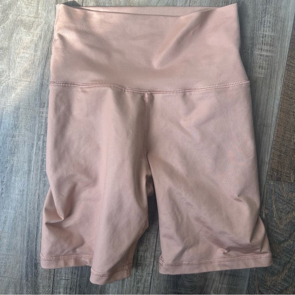 Aerie baby pink Women's High-Waisted Bike Shorts women XS